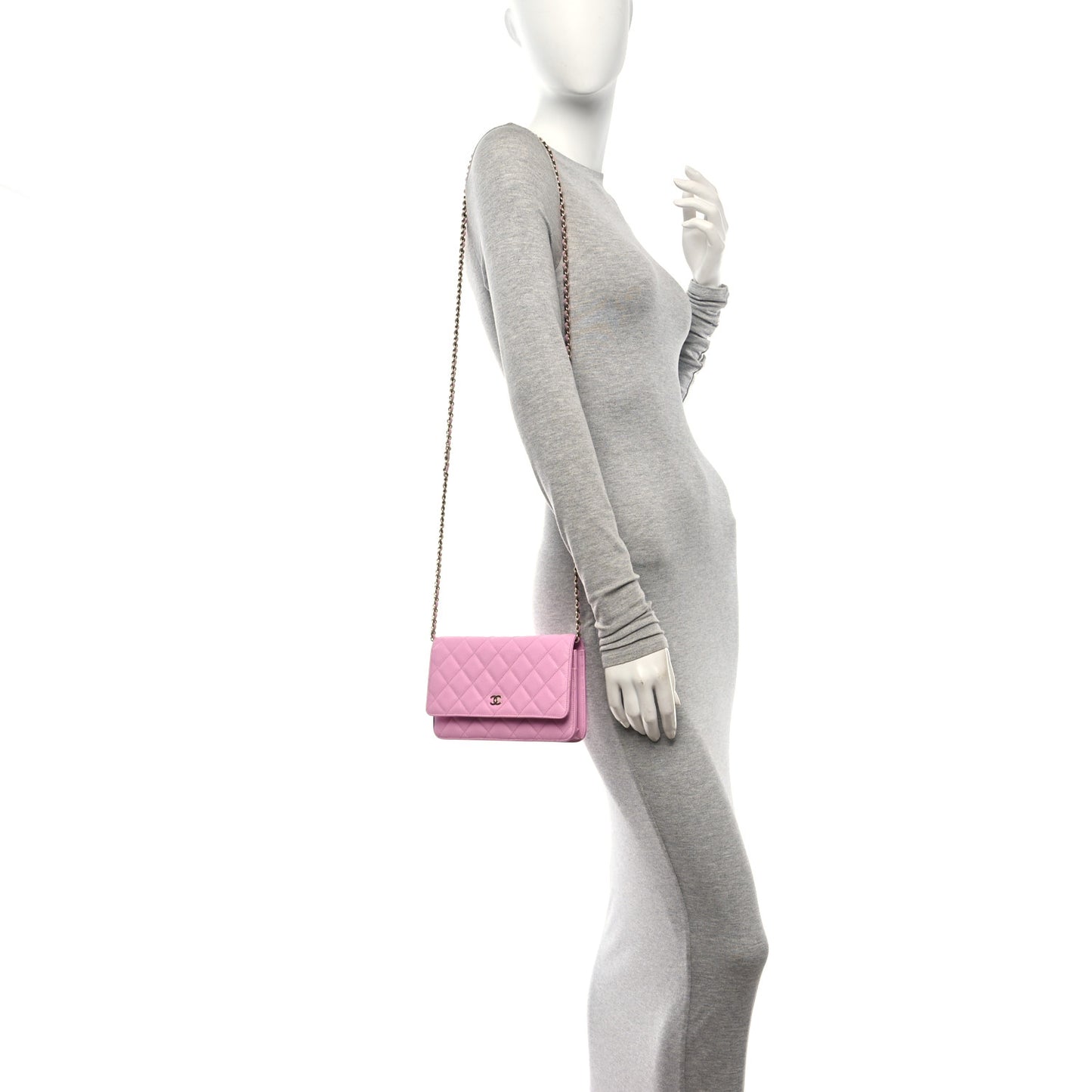 Caviar Quilted Wallet on Chain WOC Light Pink