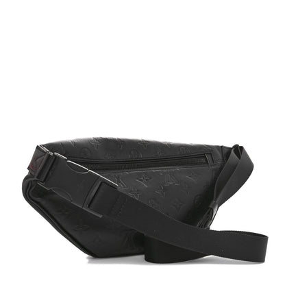 Louis Vuitton Calfskin Monogram Shadow Discovery Bumbag Black 3 of 9