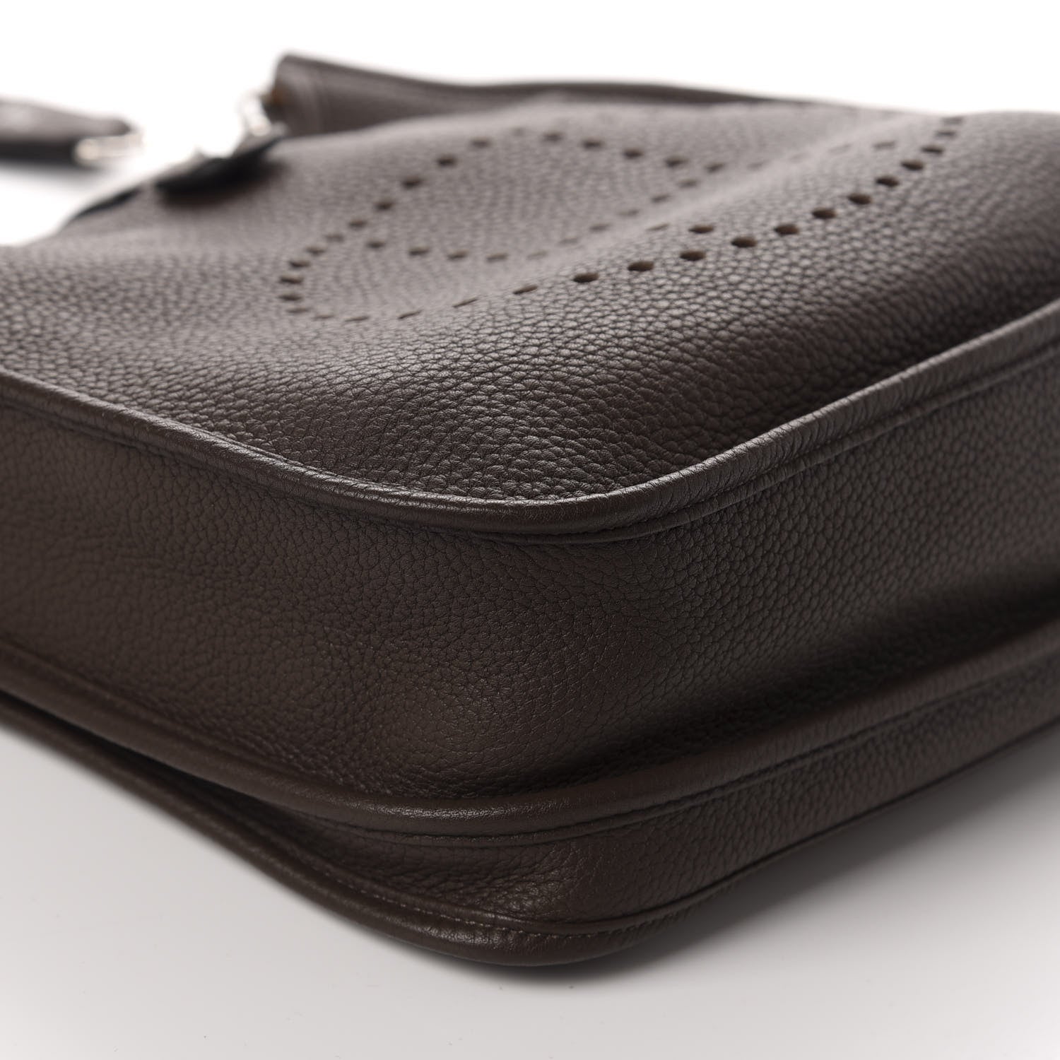 Hermes Taurillon Clemence Evelyne III PM Chocolate 6 of 10