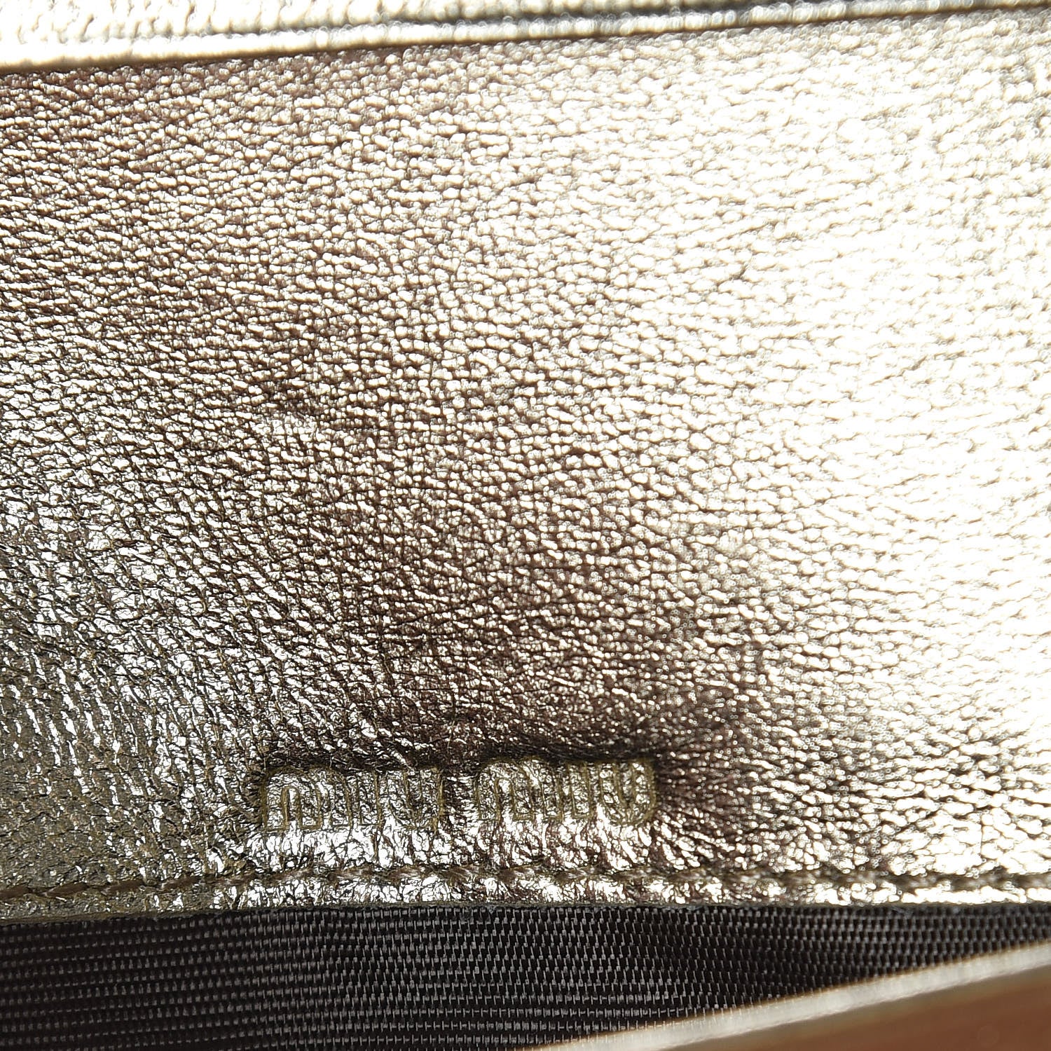 Miu Miu Metallic Nappa Matelasse Wallet Cromo Pirite 7 of 10