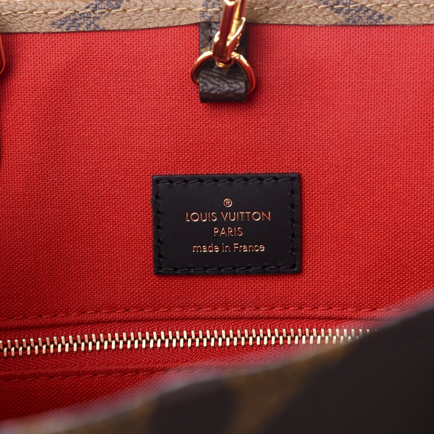 Reverse Monogram Giant Onthego MM
