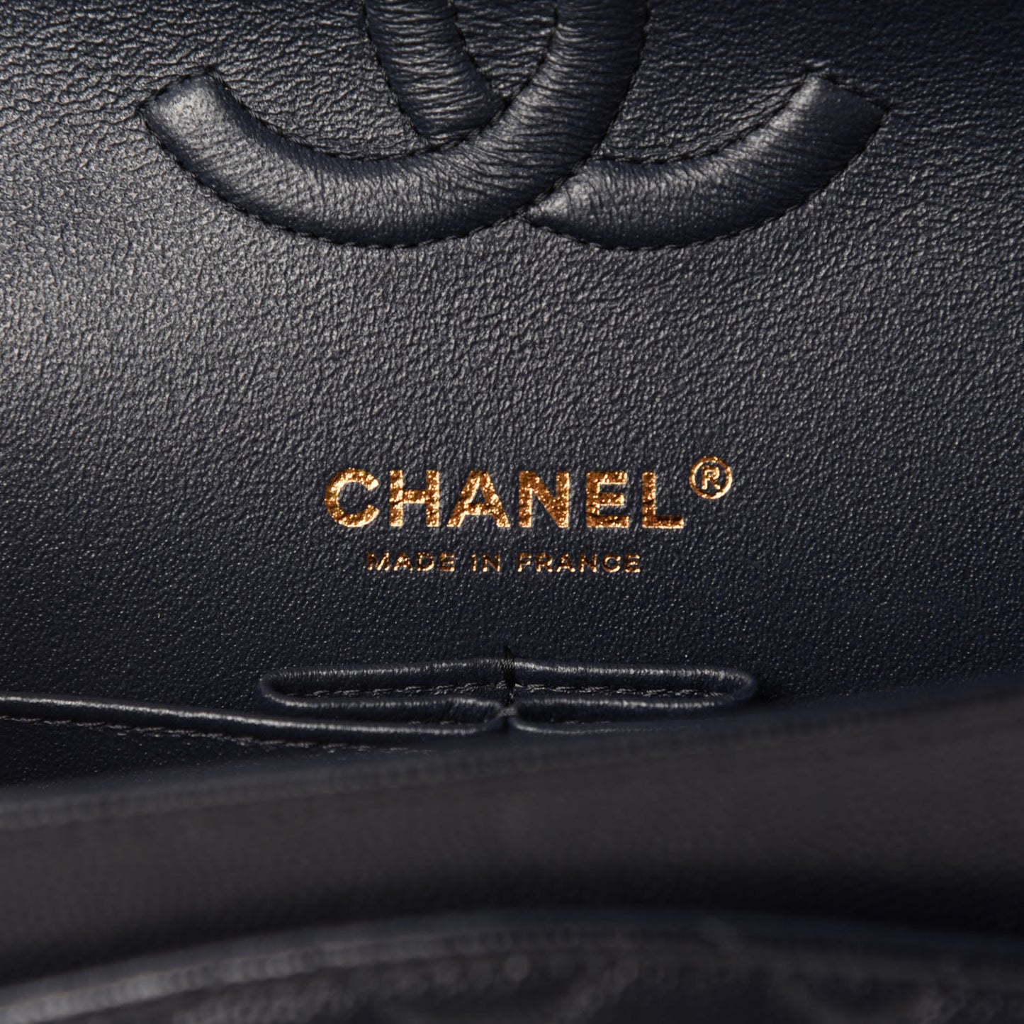 Caviar Quilted Medium Double Flap Navy