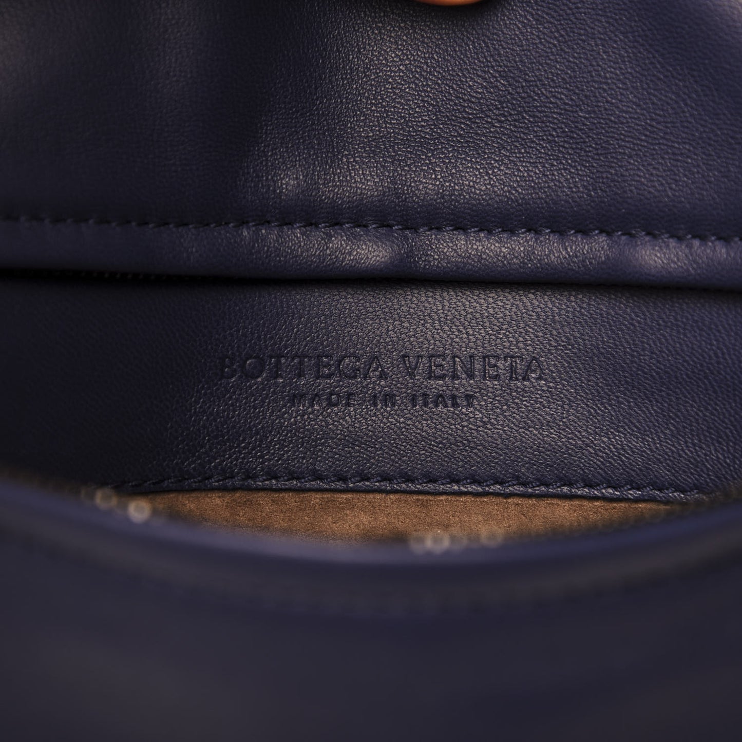 Nappa Intrecciato Turnlock Clutch Atlantic