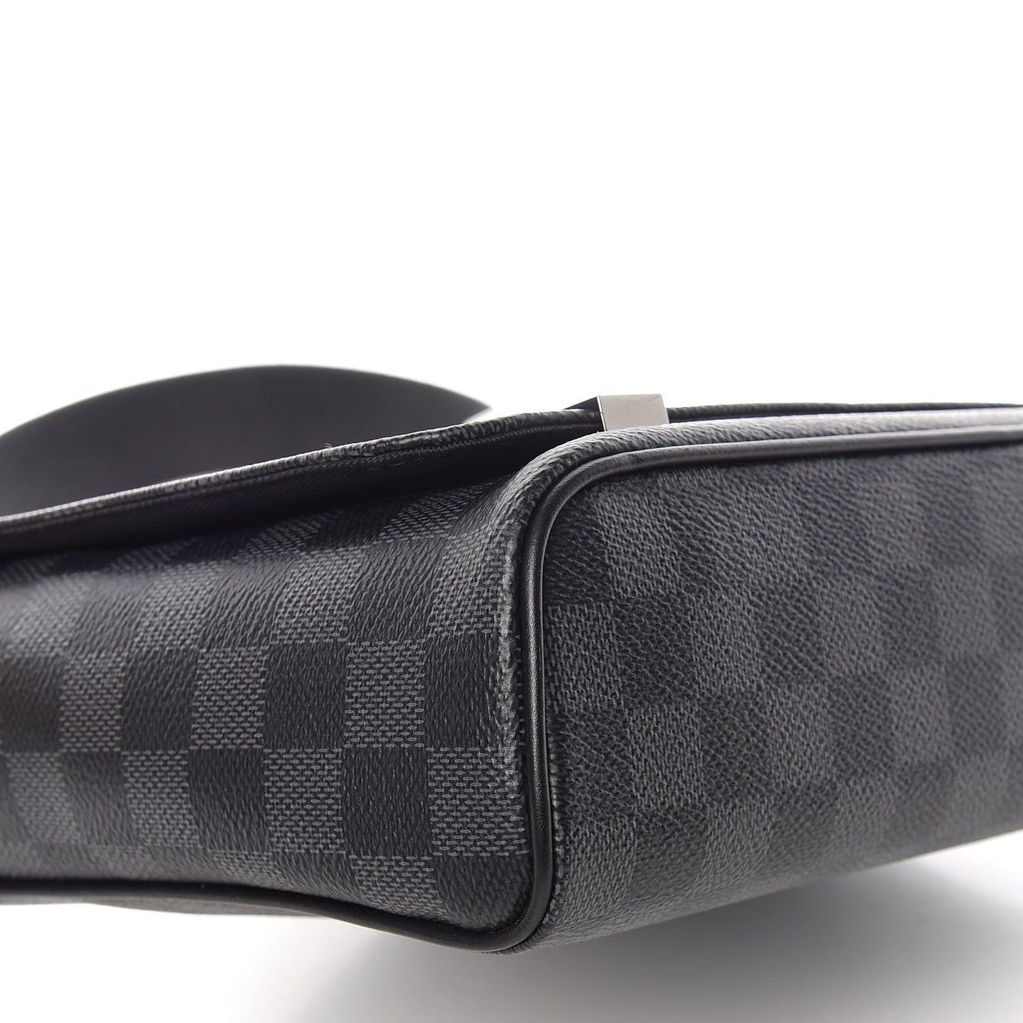 Damier Graphite District PM