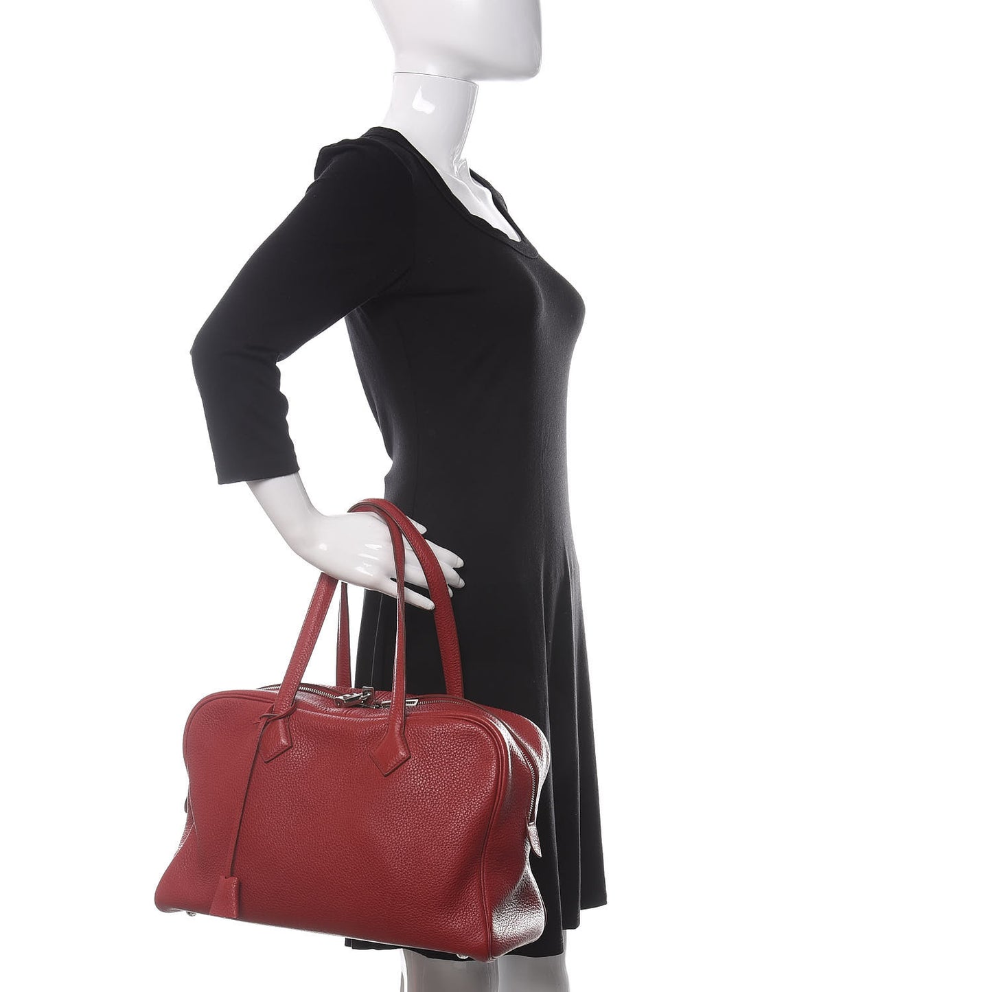 Taurillon Clemence Victoria II 35 Rouge Garance