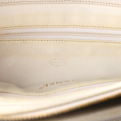 Chanel Caviar CC Shoulder Bag White 7 of 11