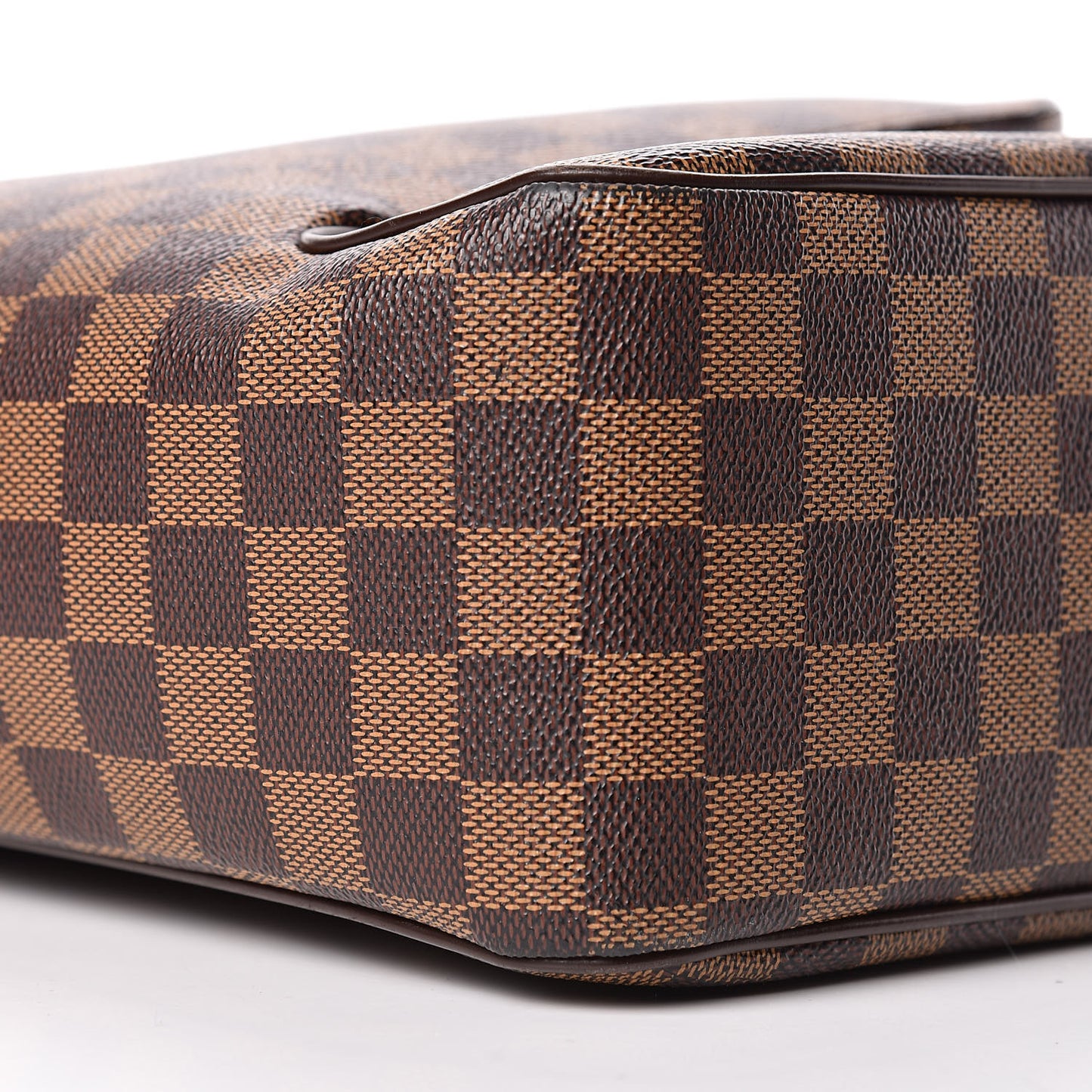Damier Ebene Olav MM Messenger Bag