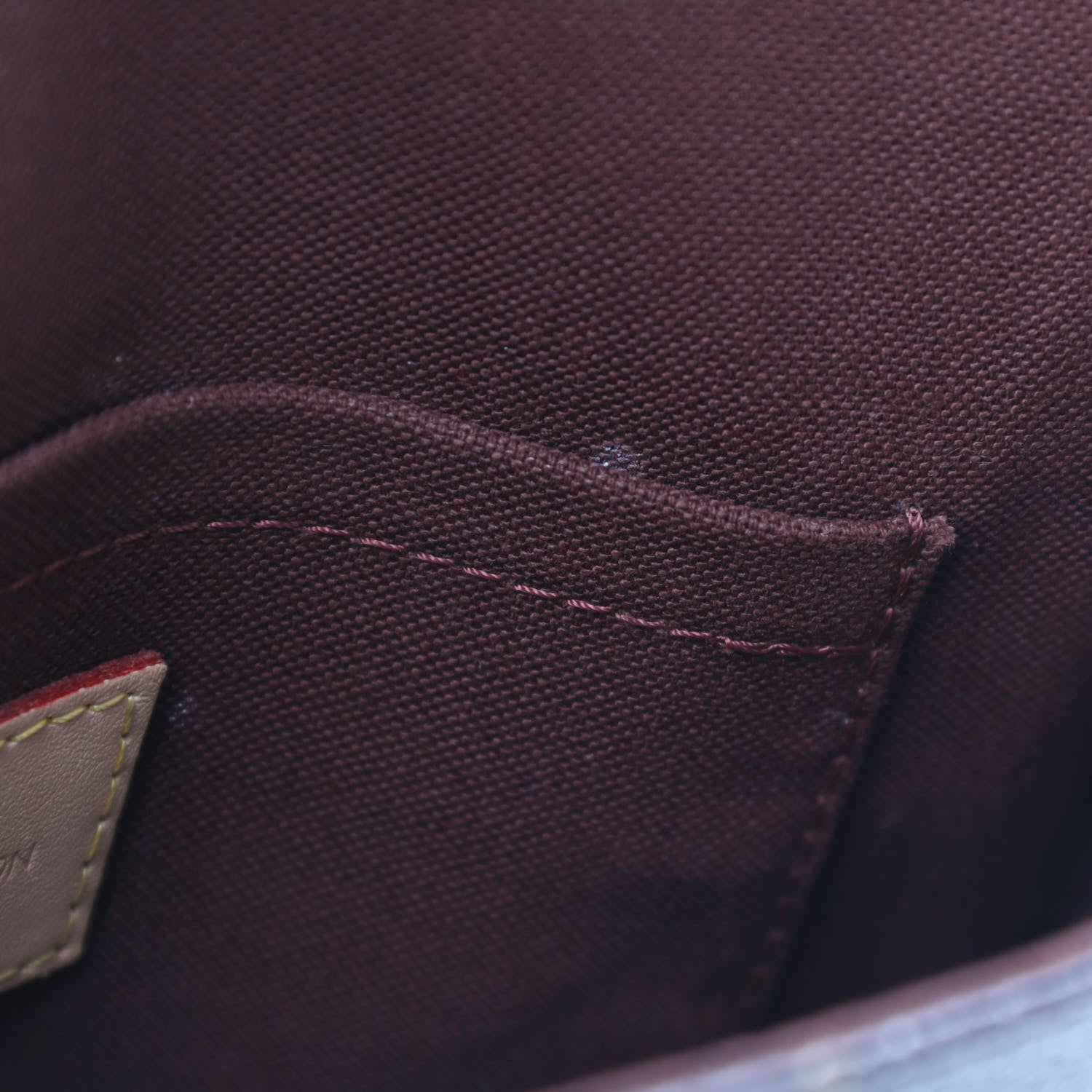 Louis Vuitton Monogram Favorite PM 11 of 11
