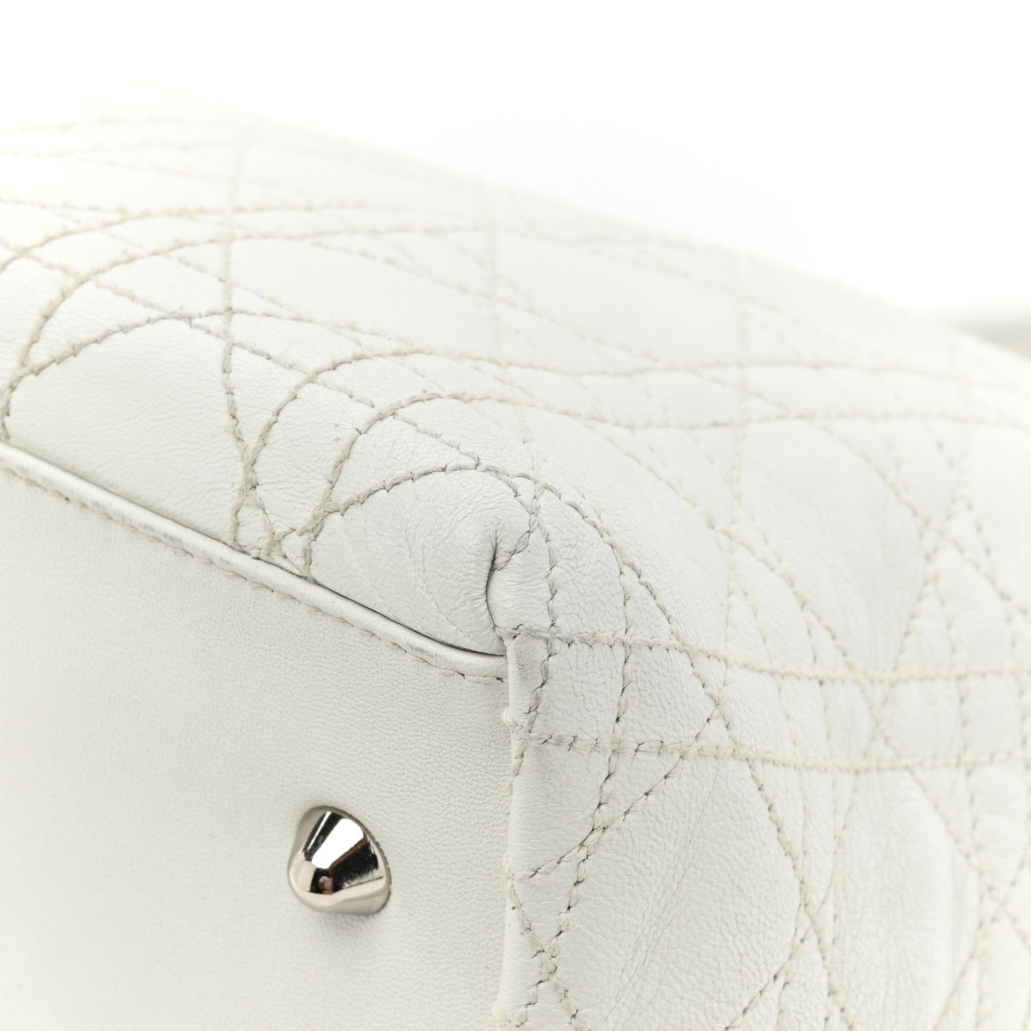 Lambskin Cannage Medium Soft Lady Dior White