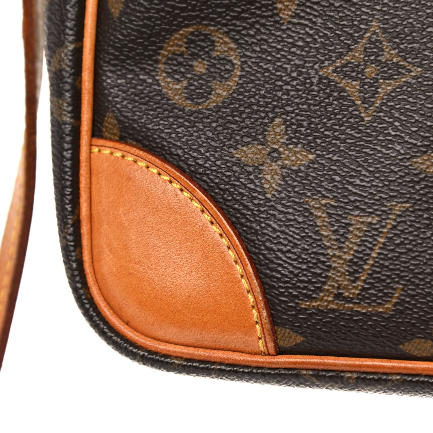 Louis Vuitton Monogram Trocadero 30 17 of 28