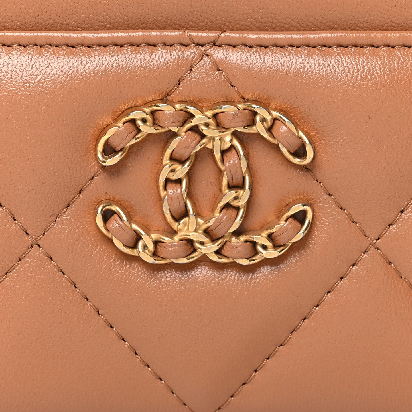 Lambskin Quilted Chanel 19 Card Holder Brown