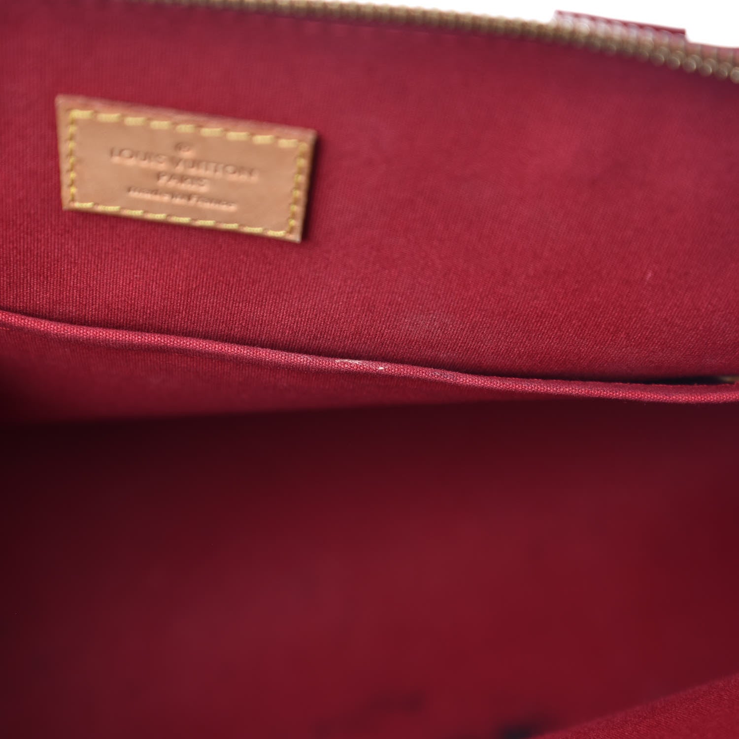 Louis Vuitton Vernis Alma GM Pomme D'Amour 8 of 20