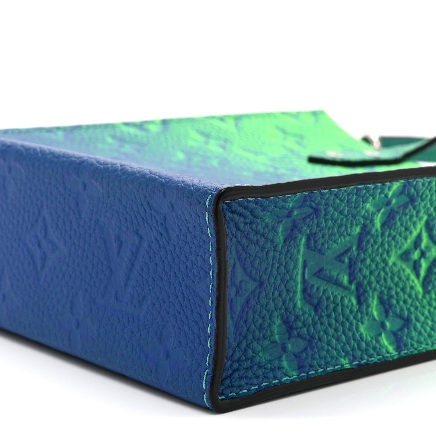 Louis Vuitton Taurillon Illusion Sac Plat XS Bleu Vert 9 of 9