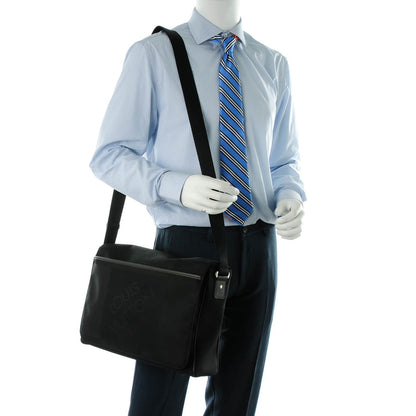 Louis Vuitton Damier Geant Messenger Bag Black 2 of 7