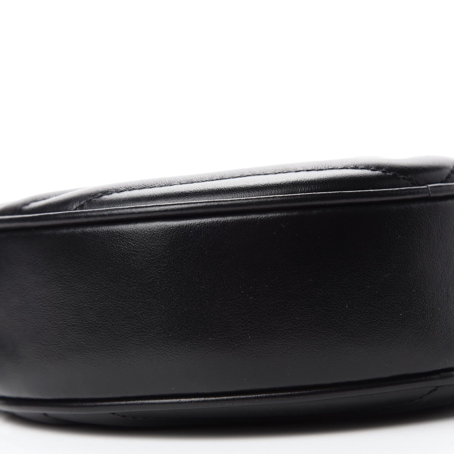 Saint Laurent Calfskin Matelasse Chevron Round Vinyle Camera Bag Black 6 of 10