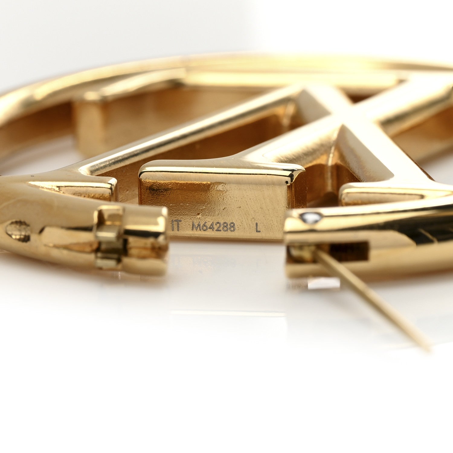 Louis Vuitton Metal Louise Hoop Earrings Gold 4 of 4