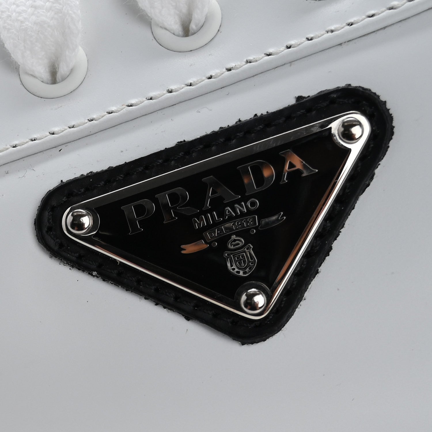 Prada Spazzolato Rois Triangle Logo Mens Low Top  Sneakers 9.5 White Black 11 of 14