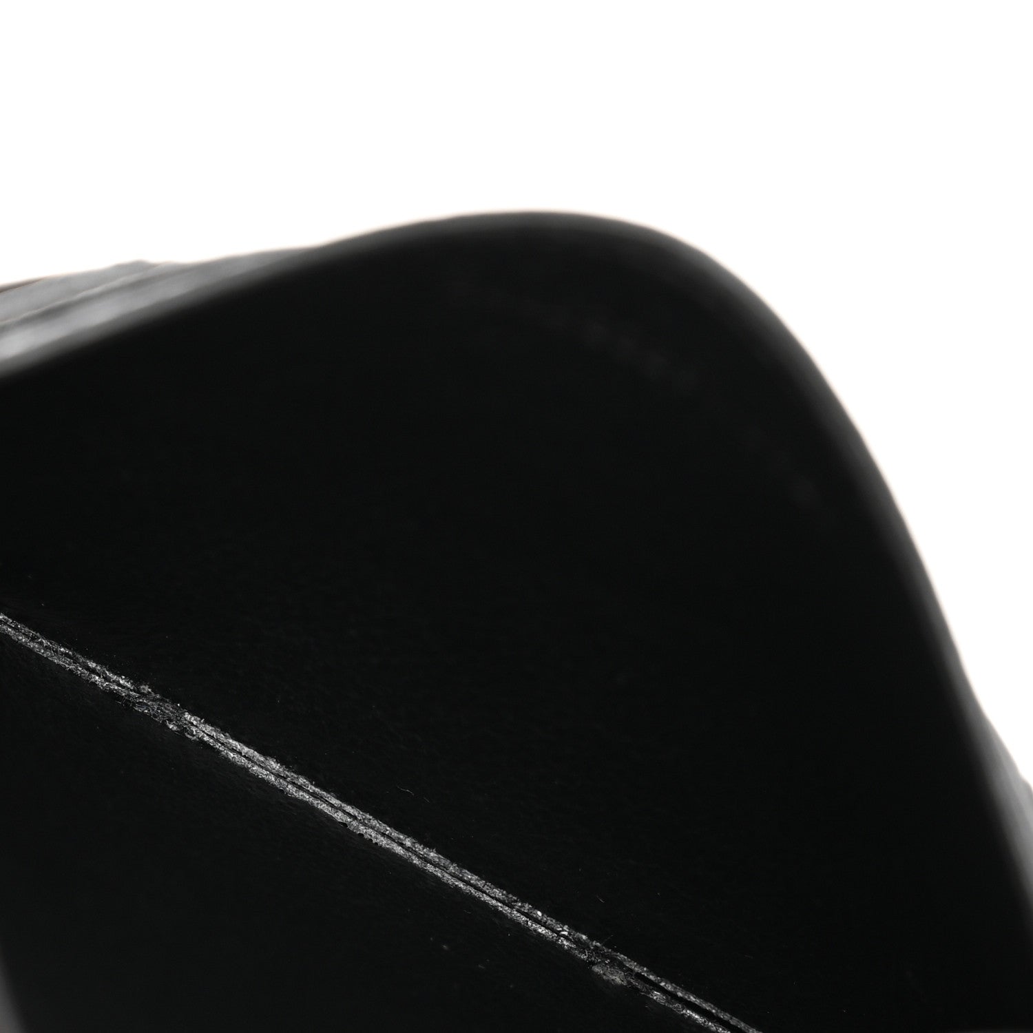 Saint Laurent Grain De Poudre Matelasse Chevron Monogram Credit Card Case Black 5 of 8