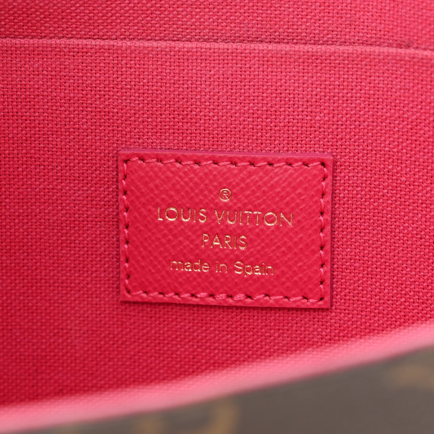 Monogram 2021 Christmas Animation Hollywood Pochette Felicie Chain Wallet Fuchsia
