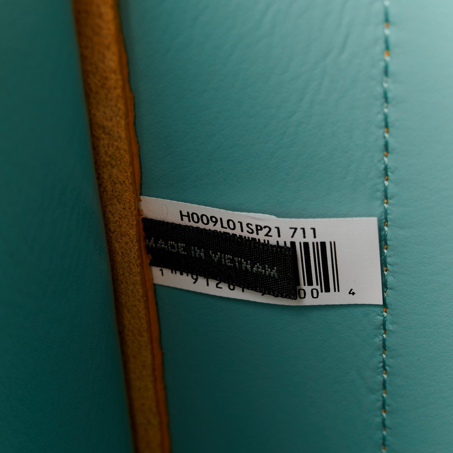 Marc Jacobs Grained Calfskin Small The Tote Bag Artisan Gold 7 of 12