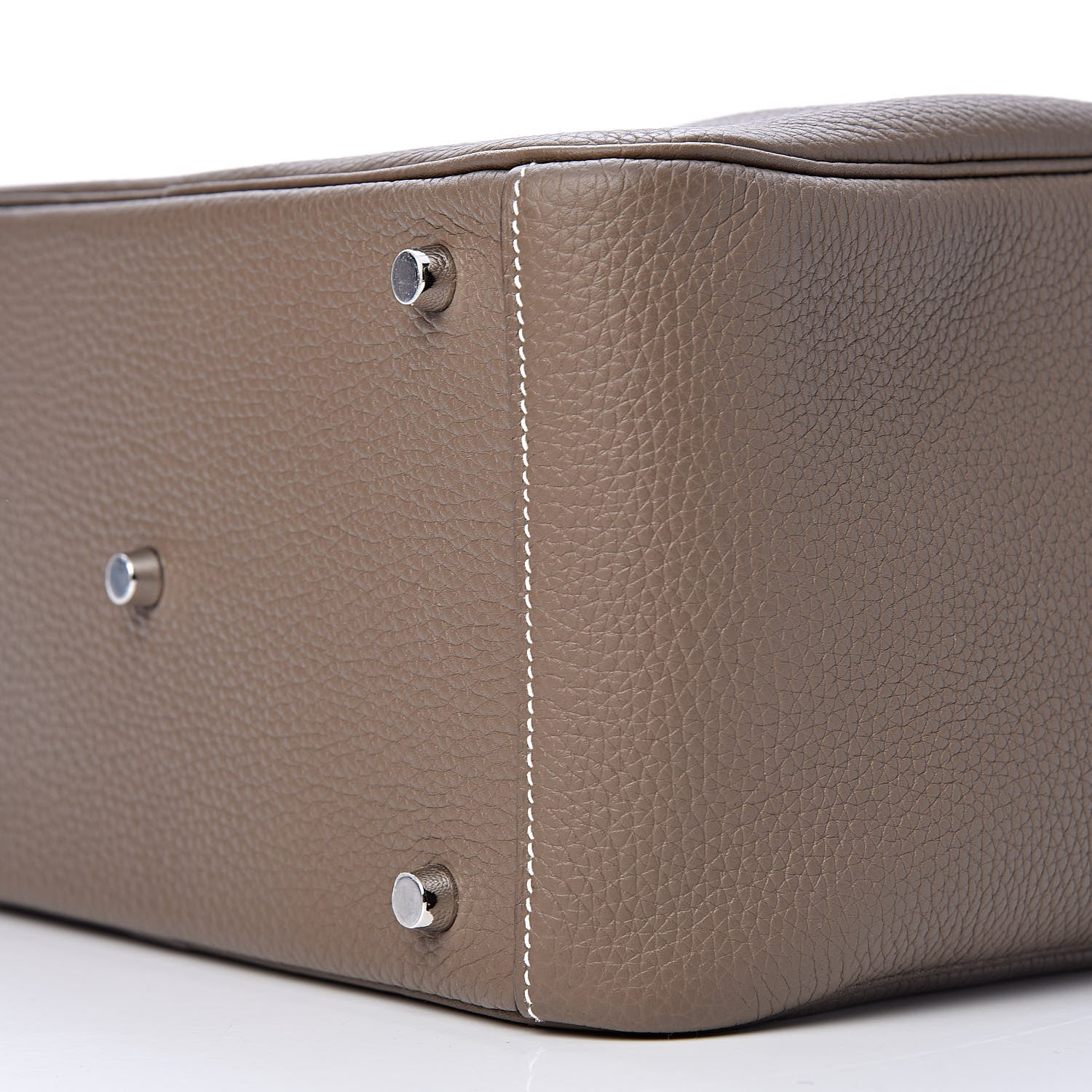 Hermes Taurillon Clemence Lindy 30 Etoupe 9 of 11