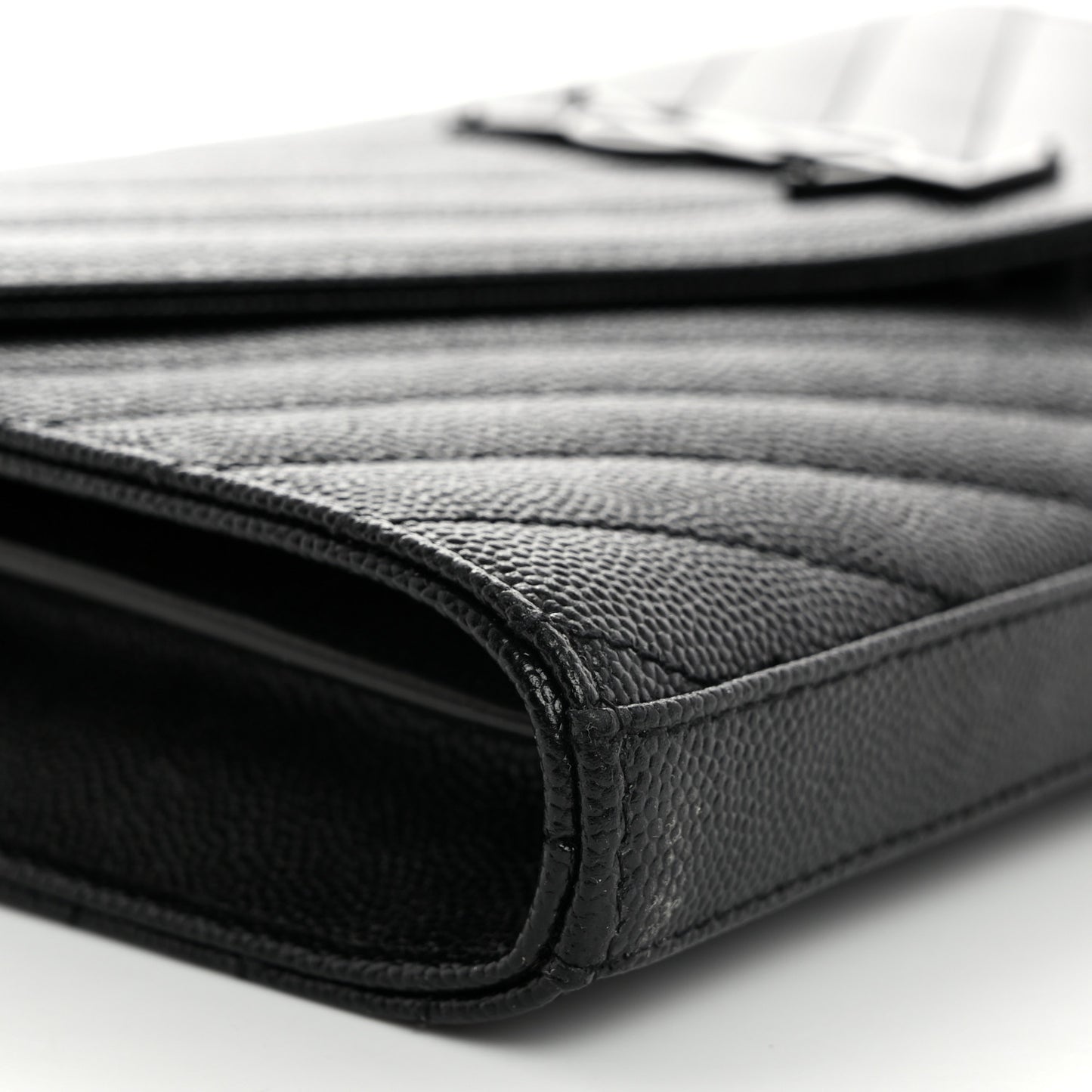 Grain De Poudre Matelasse Chevron Monogram Monochrome Chain Wallet Black