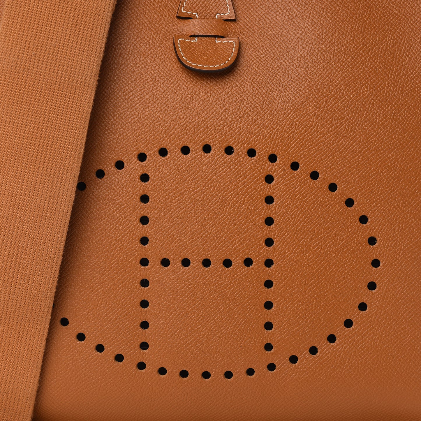 Epsom Evelyne III PM Toffee