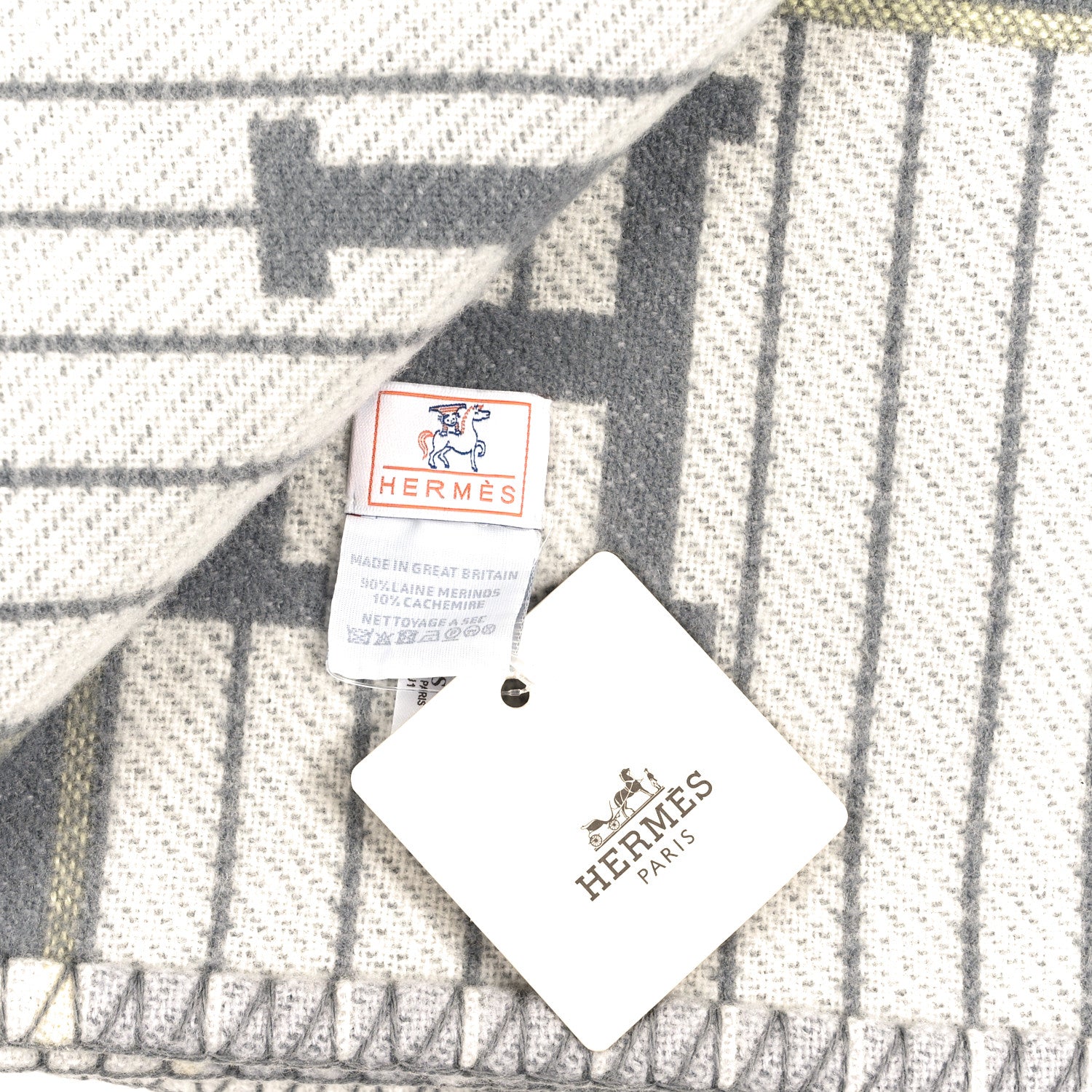 Hermes Wool Cashmere Avalon Cabriole Blanket Gris Perle 2 of 3