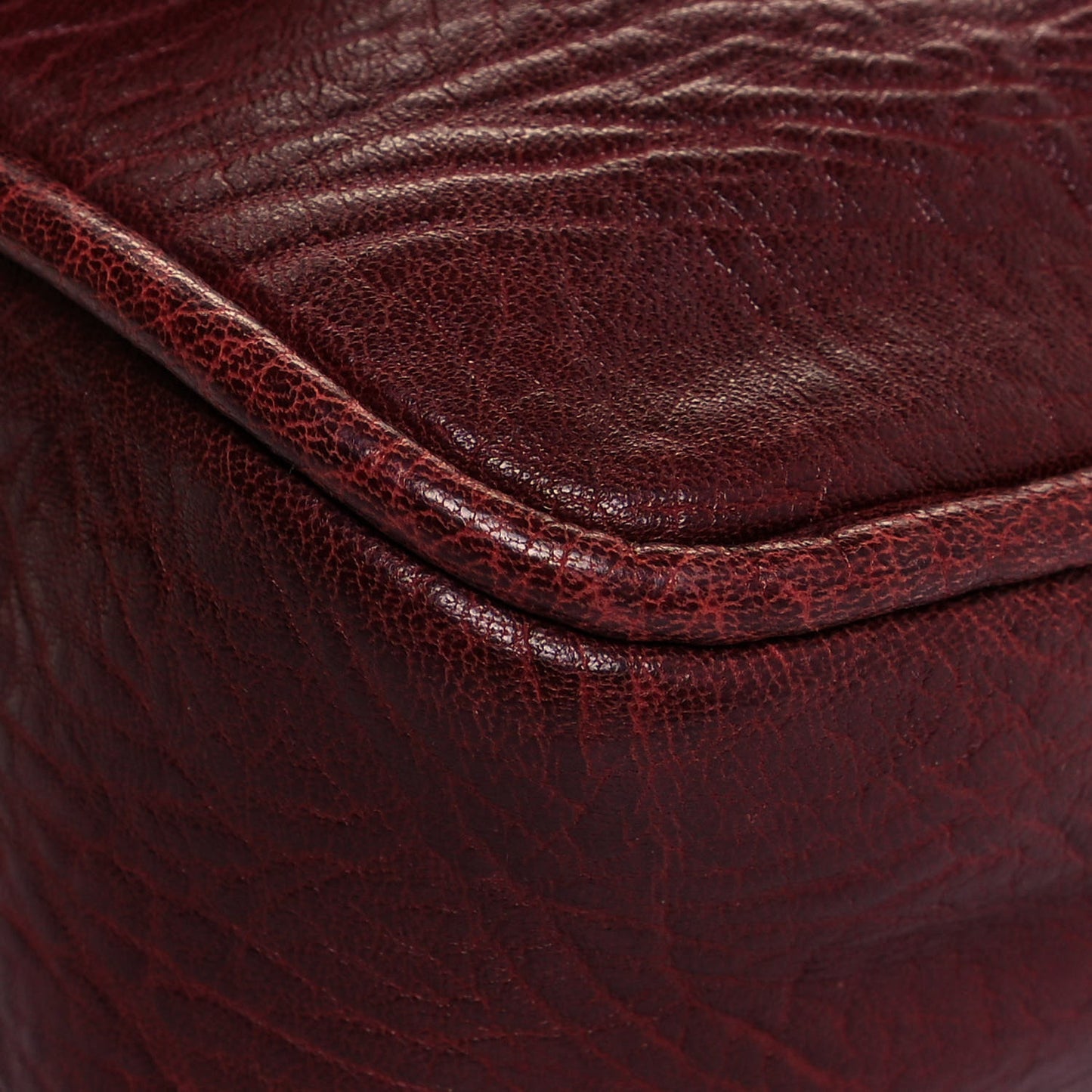 Distressed Lambskin Lady Braid Flap Burgundy