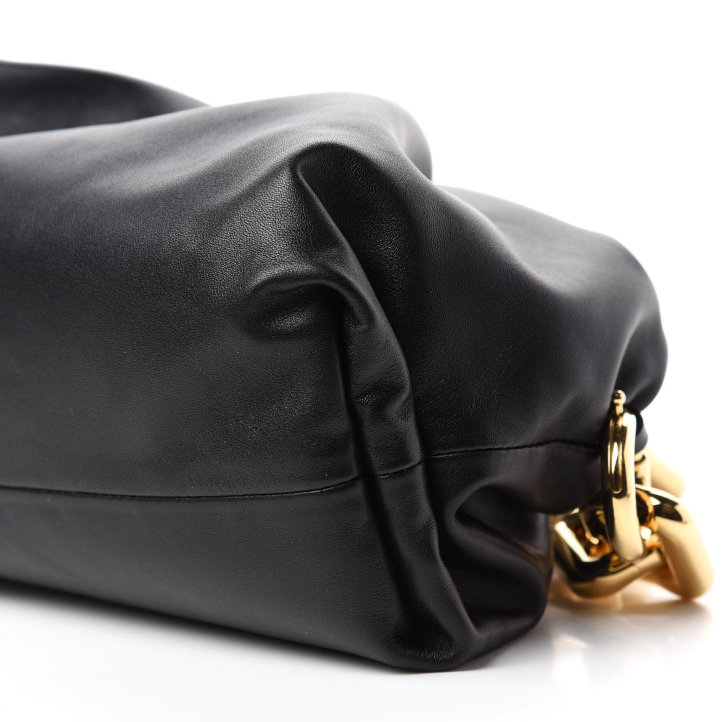 Calfskin The Pouch Chain Black
