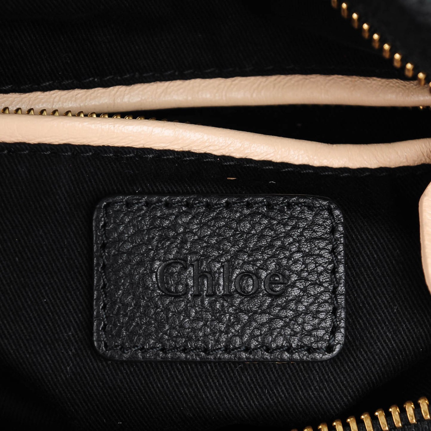 Calfskin Medium Paraty Black