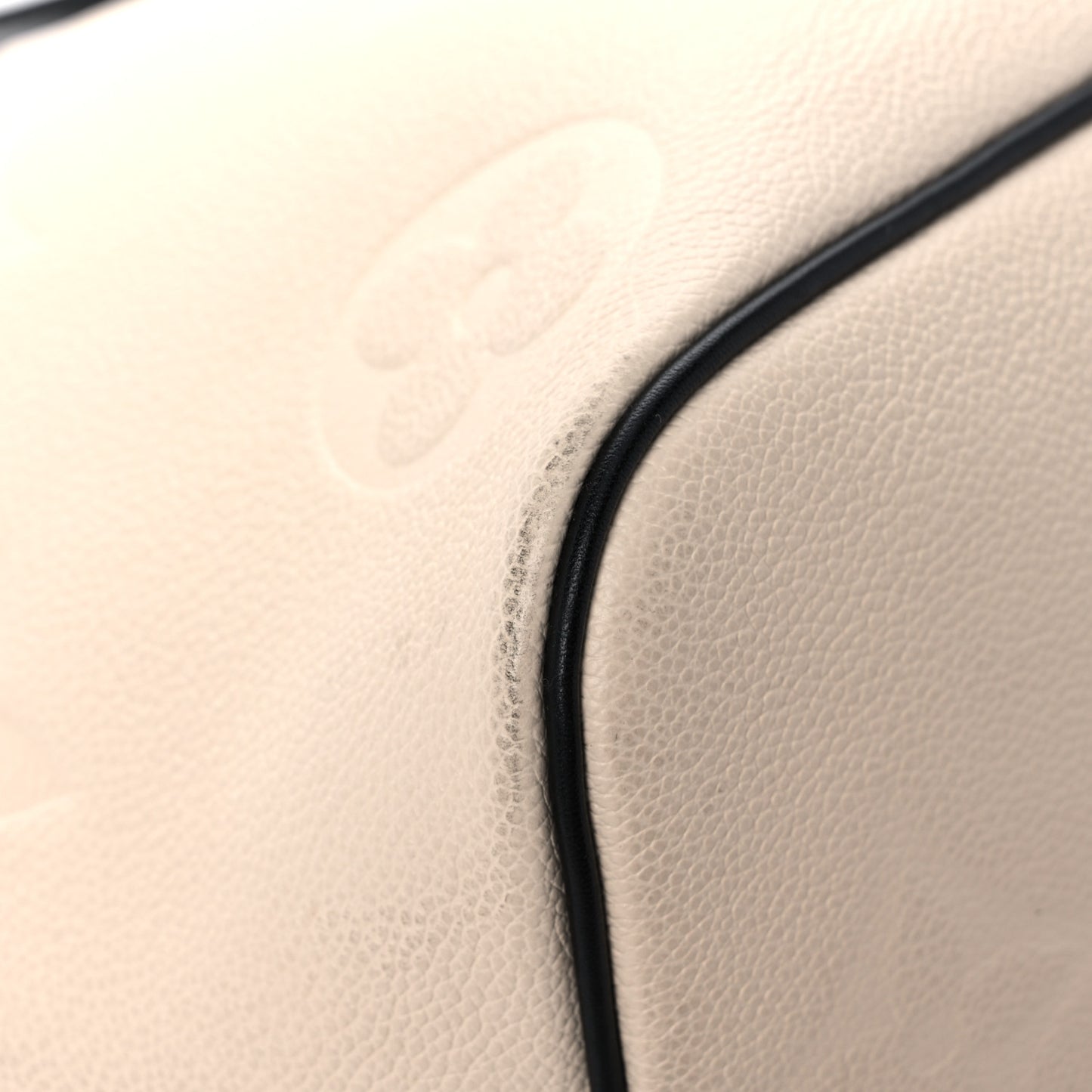 Empreinte Monogram Giant Wild At Heart Neverfull MM Creme