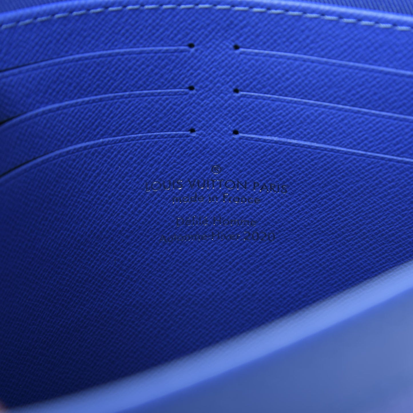 Monogram Clouds Pochette Voyage MM A4 Blue