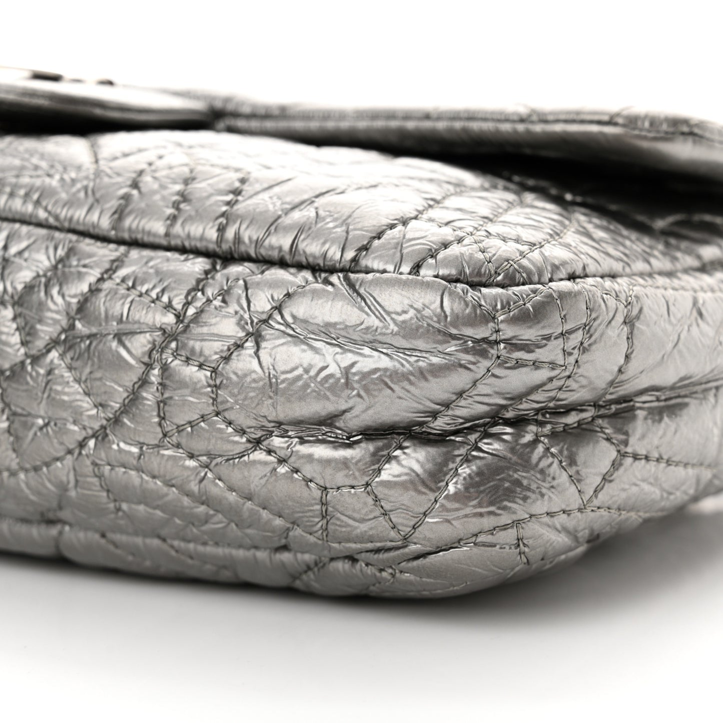 Vinyl Small Graphic Edge Flap Silver