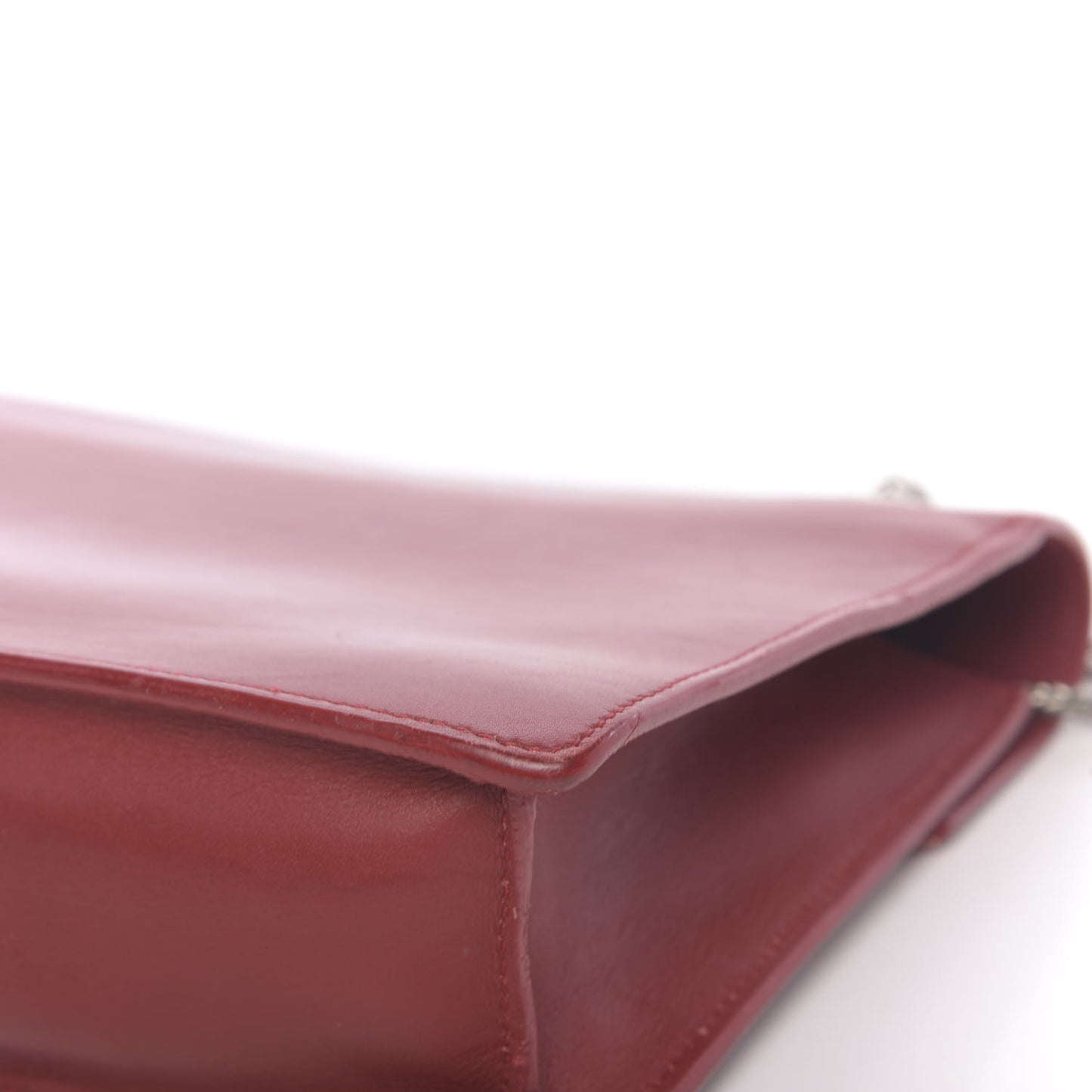 Calfskin Medium Classic Betty Red