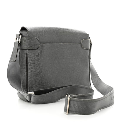 Louis Vuitton Taiga Roman PM Messenger Glacier 3 of 19