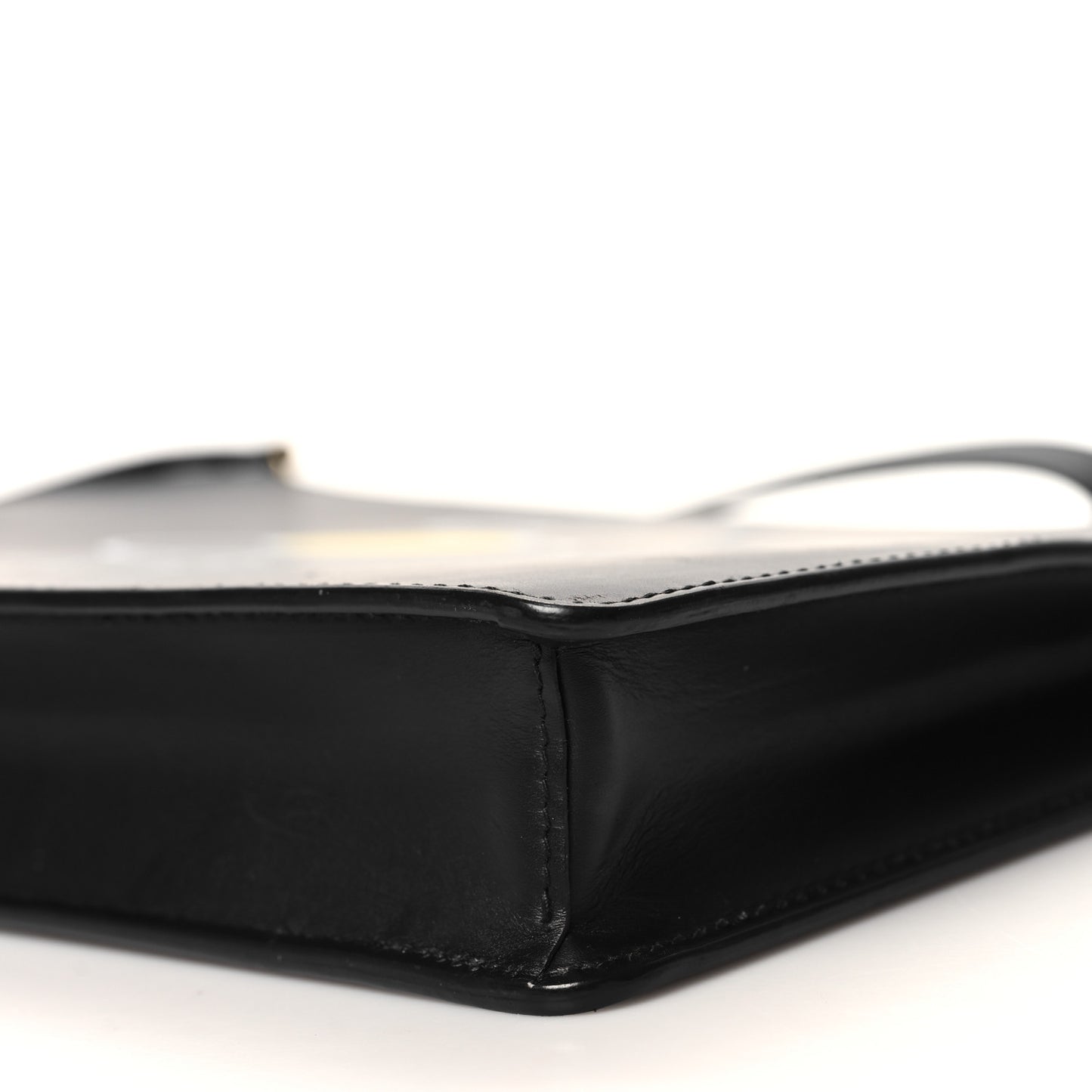 Calfskin Gucci Egg Clutch Black