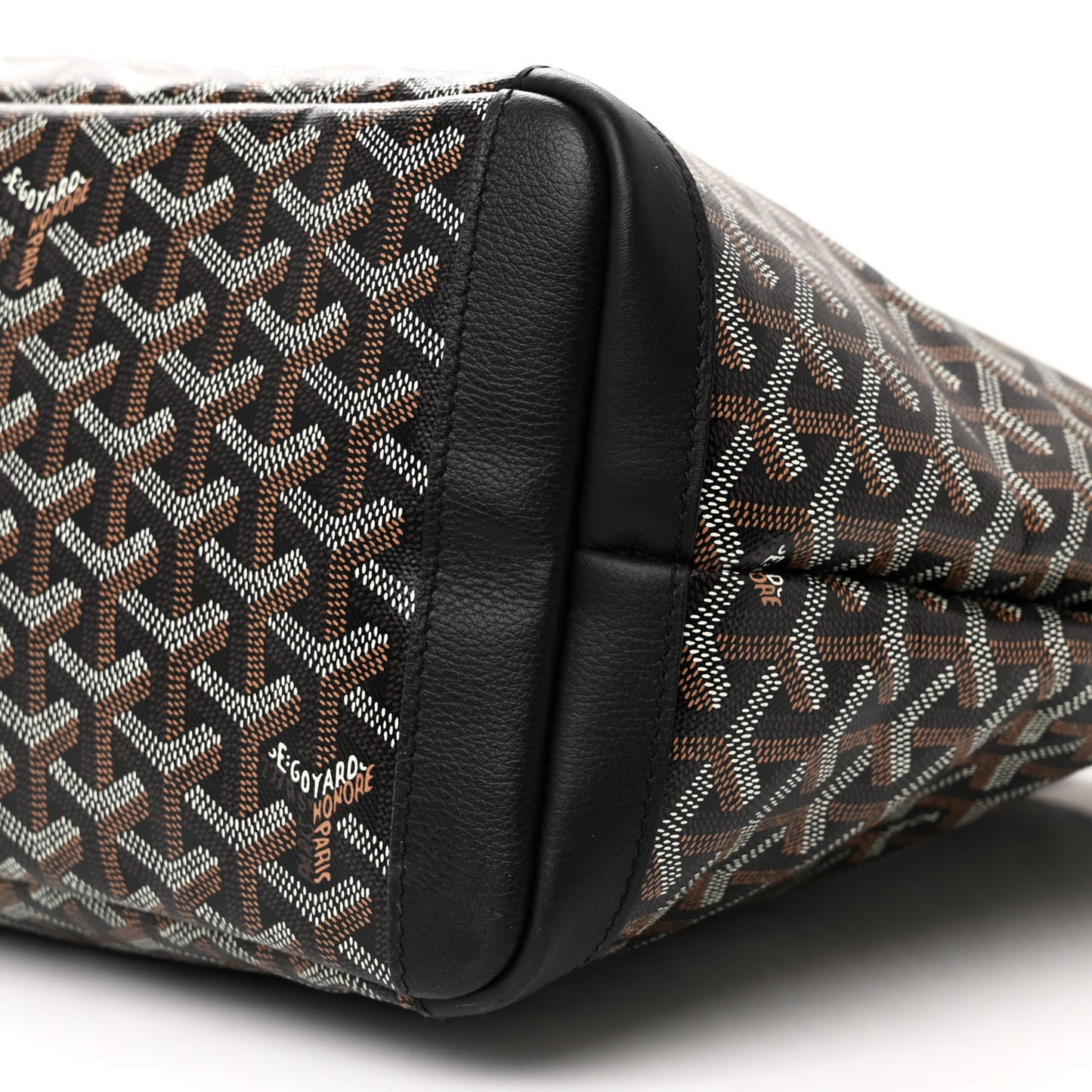 Goyardine Artois MM Black