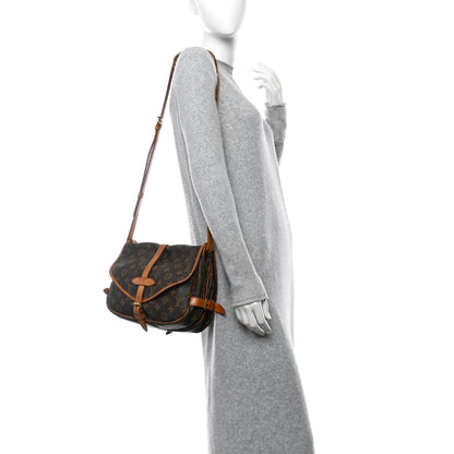 Louis Vuitton Monogram Saumur 30 3 of 11