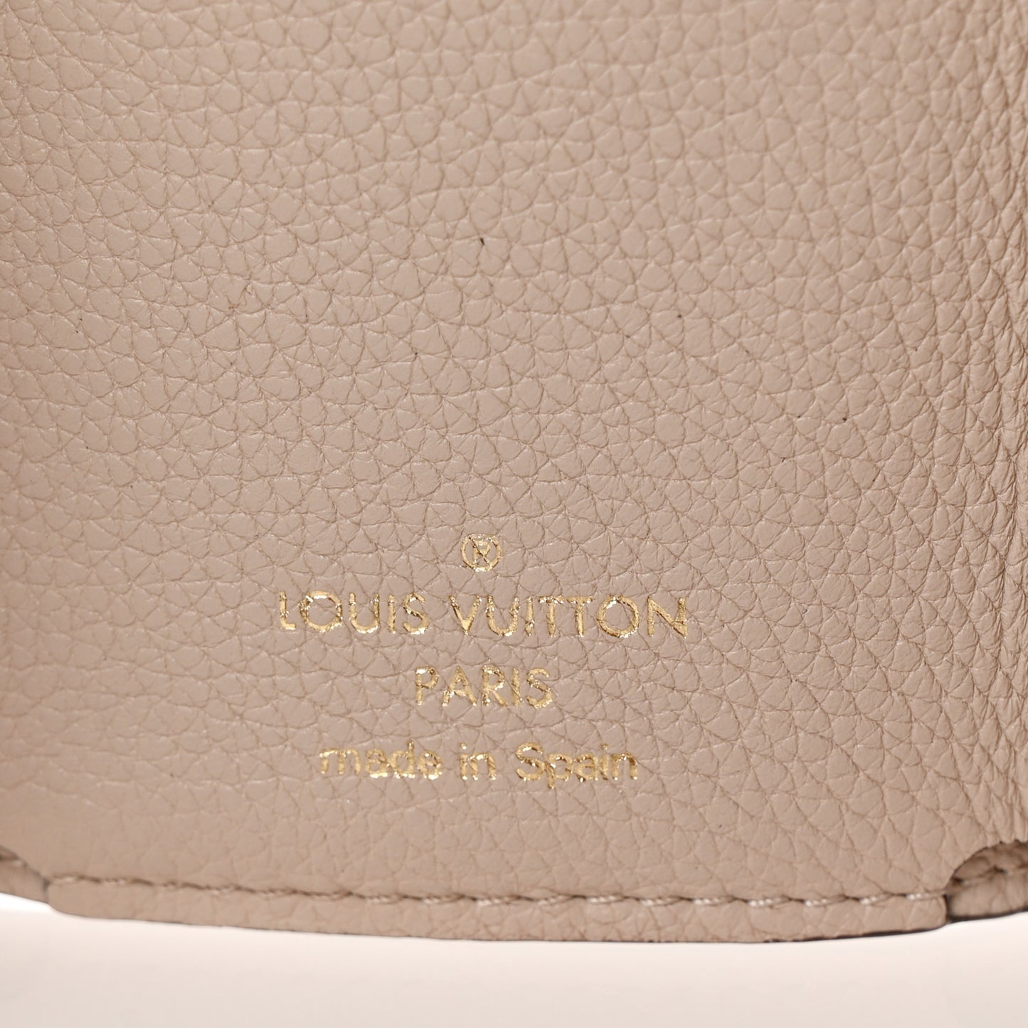 Calfskin Lockmini Wallet Greige