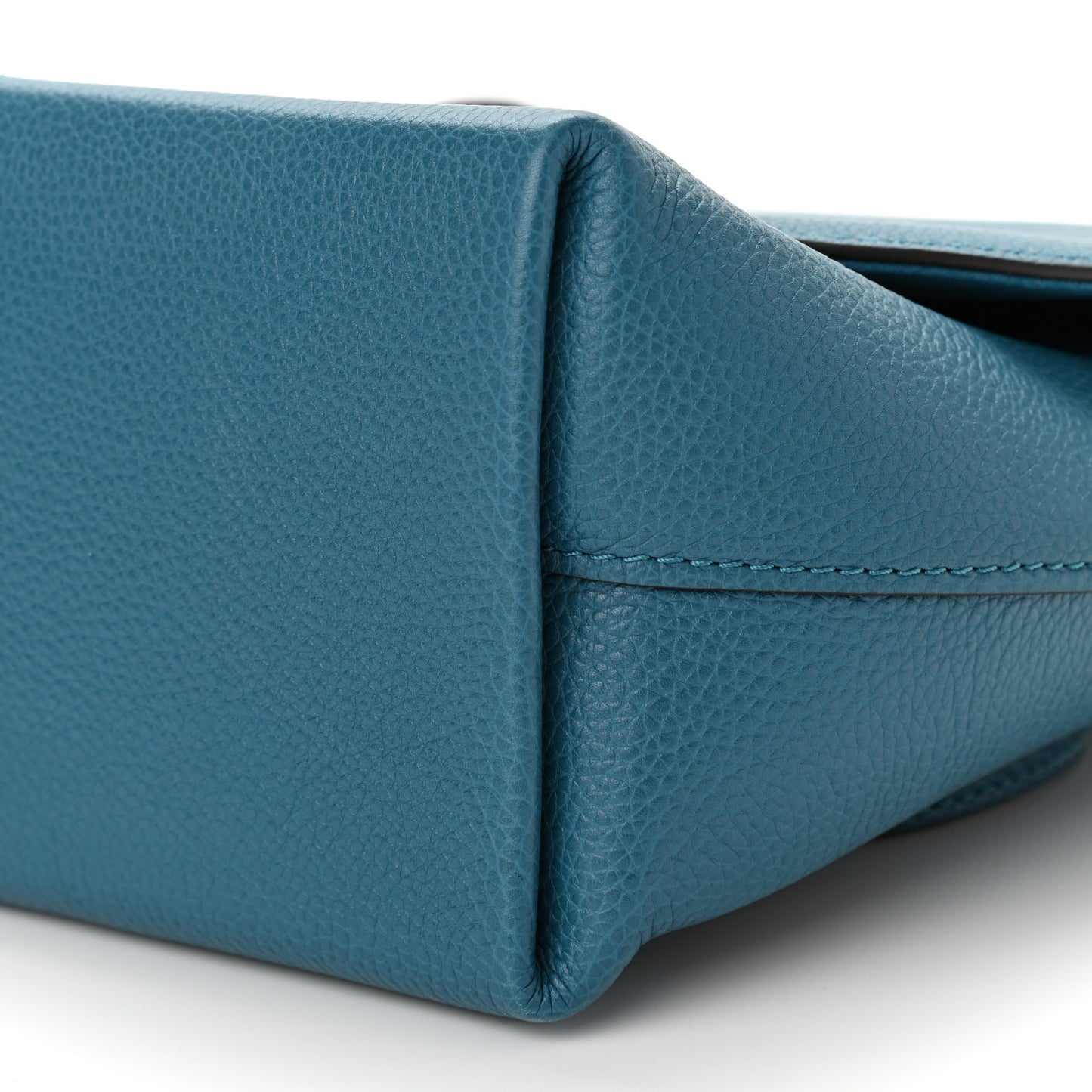Soft Calfskin Volta Colvert