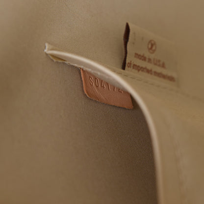 Louis Vuitton Vernis Alma GM Blanc Corail 8 of 22