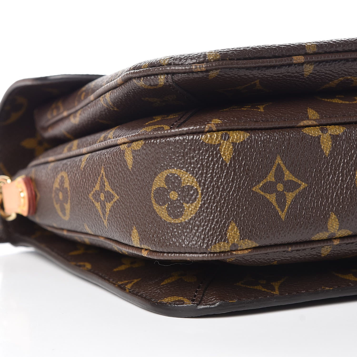 Louis Vuitton Monogram Pochette Metis 8 of 12