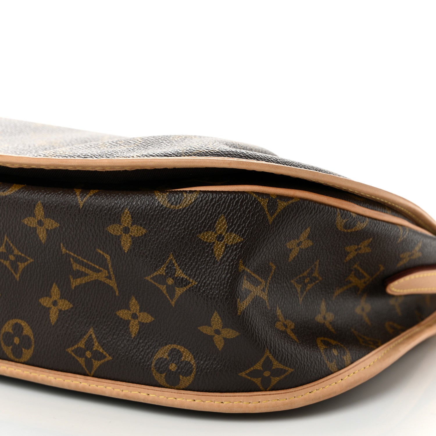 Louis Vuitton Monogram Menilmontant MM 9 of 10
