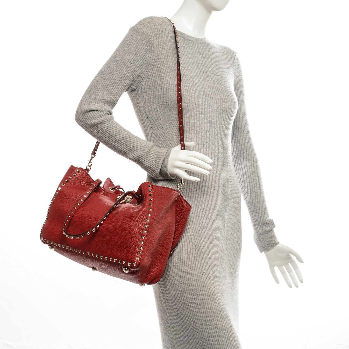 Pebbled Calfskin Medium Rockstud Tote Rosso Valentino
