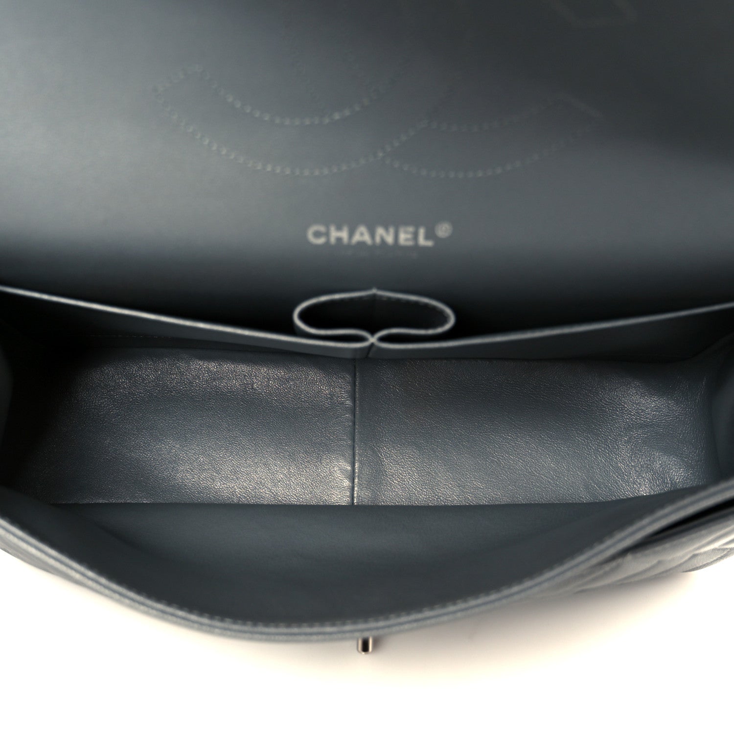 Chanel Caviar Quilted Jumbo Double Flap Grey 5 of 11