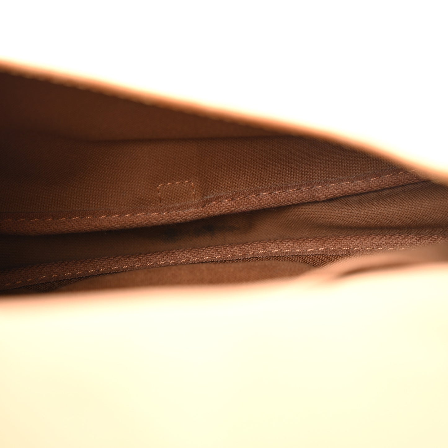 Monogram Saumur 30