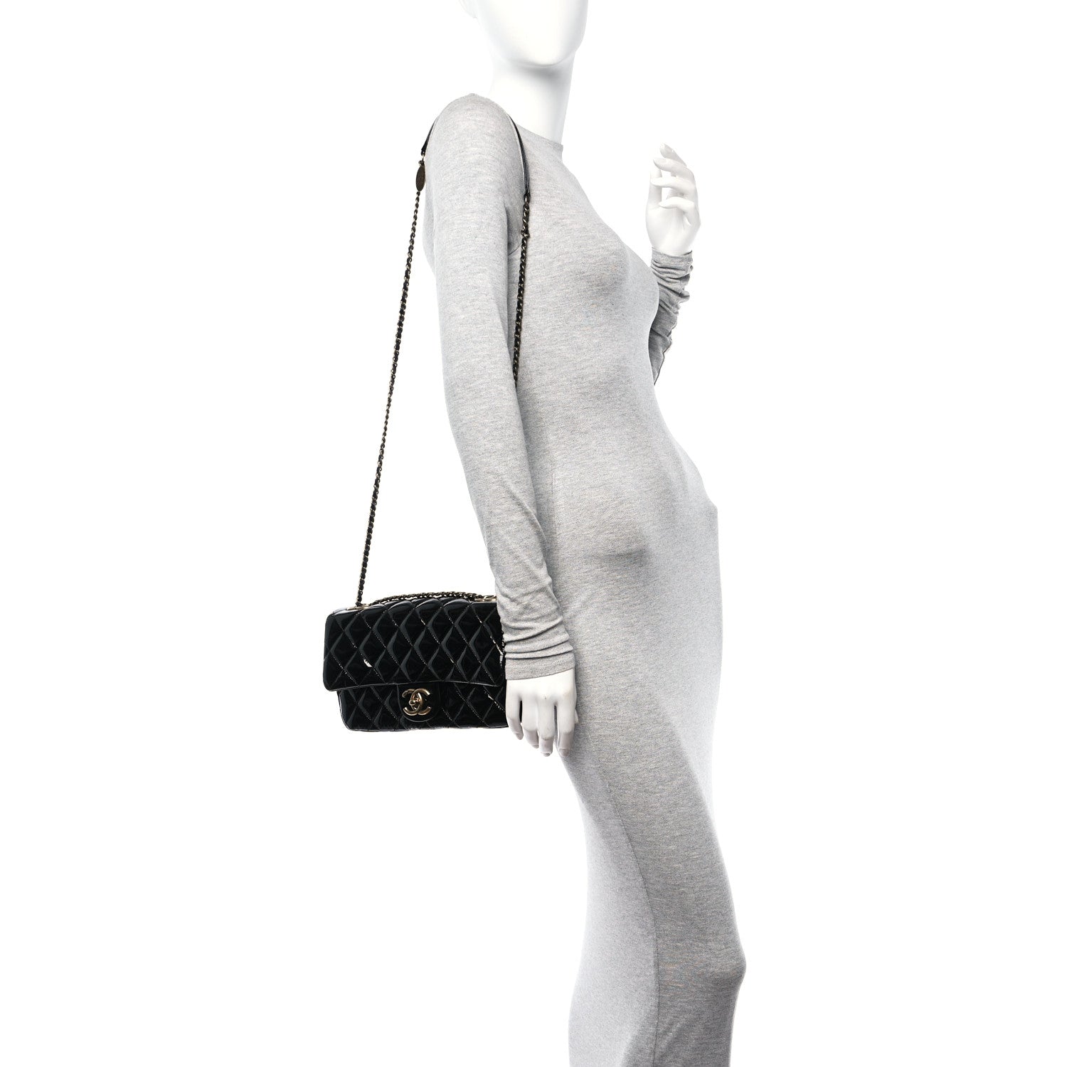 Chanel Patent Goatskin Quilted Medium CC Eyelet Flap Black 2 of 12