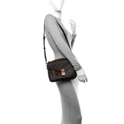 Louis Vuitton Monogram Pochette Metis 2 of 11