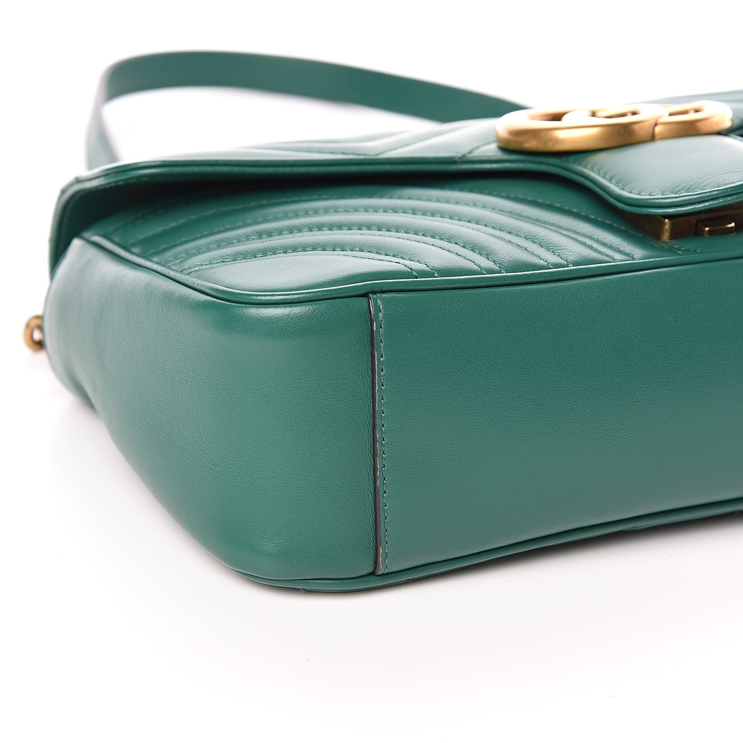 Calfskin Matelasse Small GG Marmont Shoulder Bag Emerald Green
